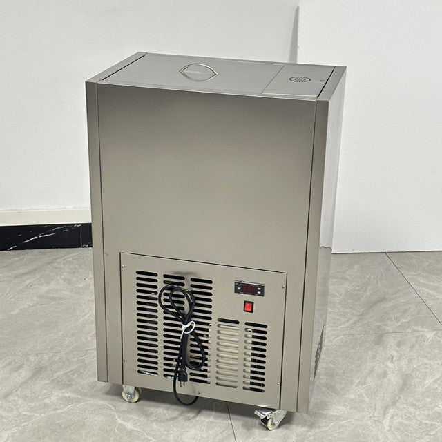 Automatic Popsicle Molding Suitable Commercial Use 1 mold 3000pcs/day