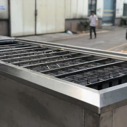 3T /24 H 40 PCS / 4 H 25 KG Each Ice Factory Manufacture High Quality Air Cooling Ice Brick / Ice Block Making Machine