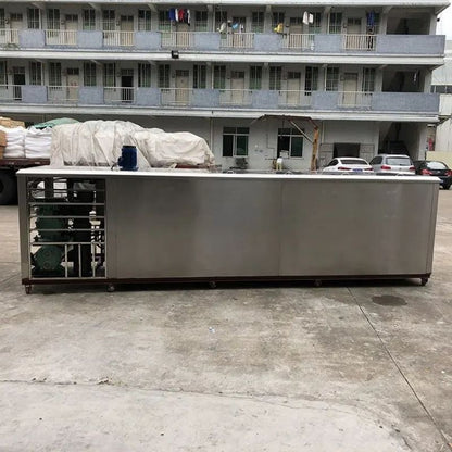 3T /24 H 40 PCS / 4 H 25 KG Each Ice Factory Manufacture High Quality Air Cooling Ice Brick / Ice Block Making Machine